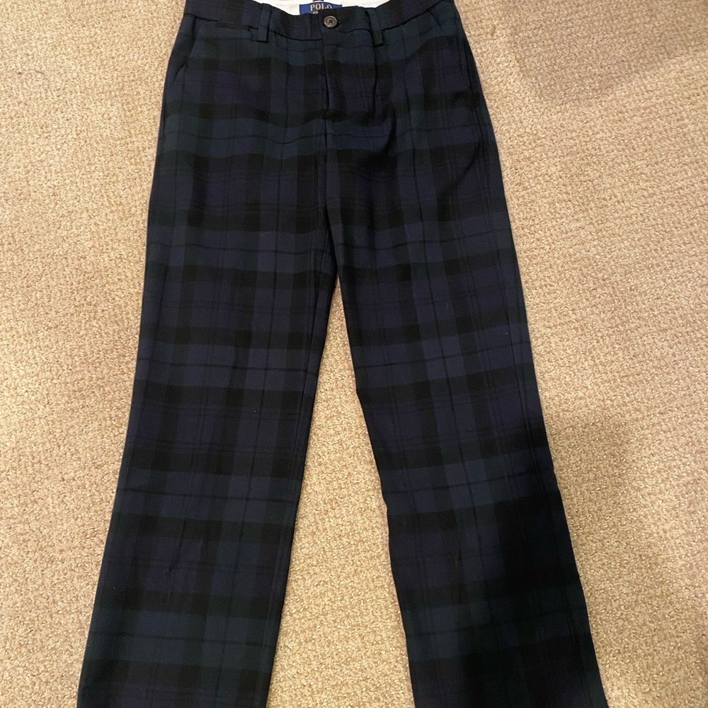 Dress pants from Ralph Lauren. Never worn!